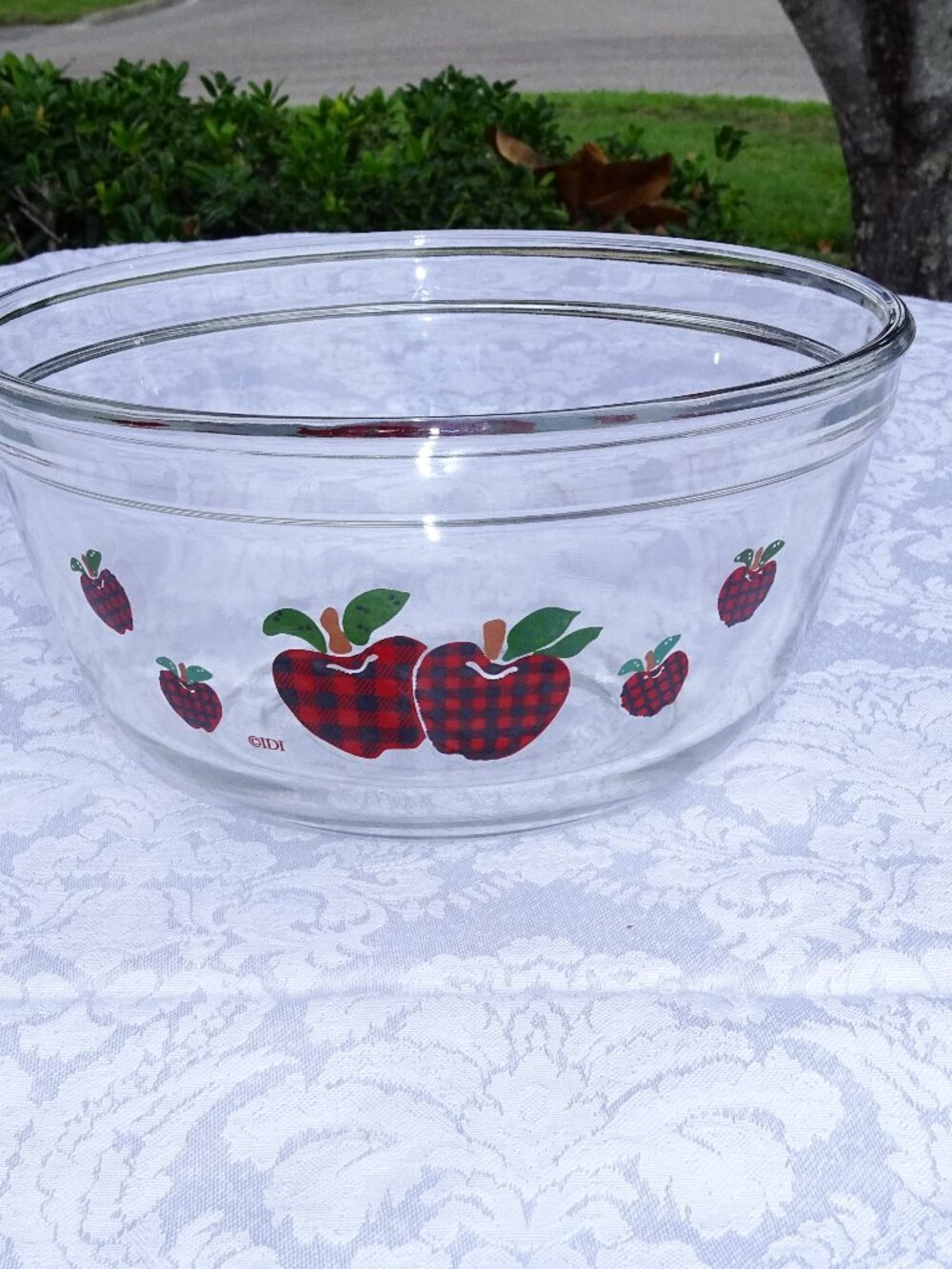 Anchor Hocking Apple Pattern 1 1/2qt Mixing Bowl Clear Vintage